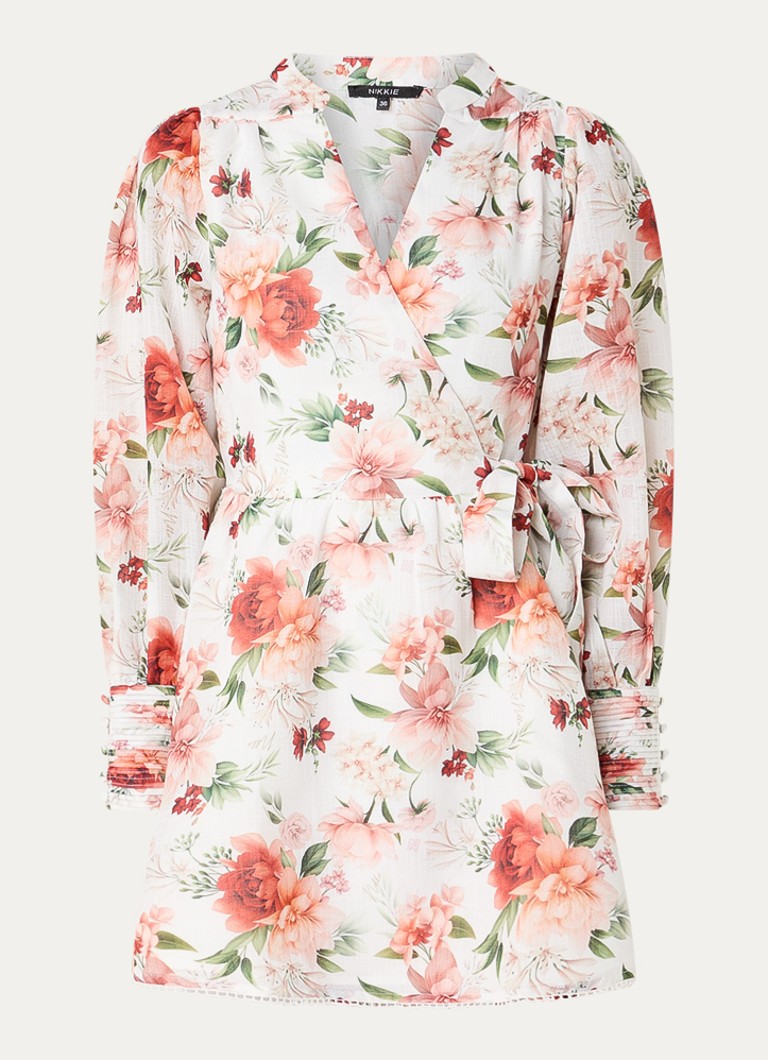 NIKKIE Dames Riverview mini wikkel jurk met bloemenprint en strikceintuur in de kleur Wit