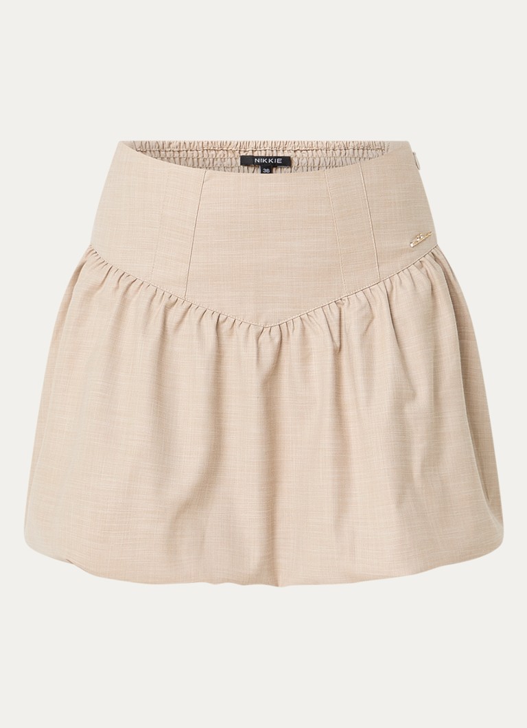 NIKKIE Dames Quito minirok met smockwerk en logo in de kleur Beige
