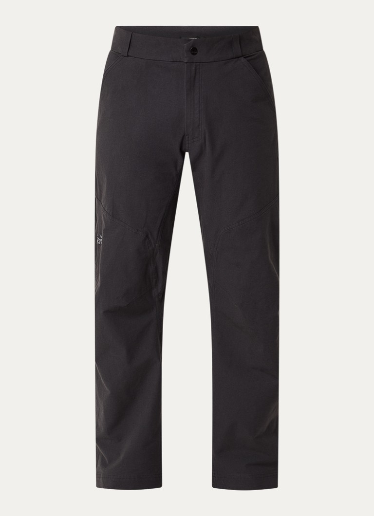 Arc'teryx Heren Cronin straight fit cargobroek met logoborduring en steekzakken in de kleur Zwart, maat: S