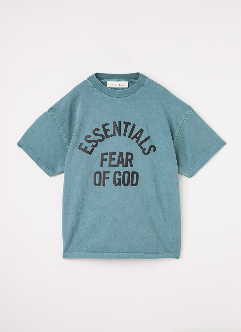 Fear of God Essentials Jongens T-shirt met logoprint in de kleur Staalblauw, maat: 10J=140