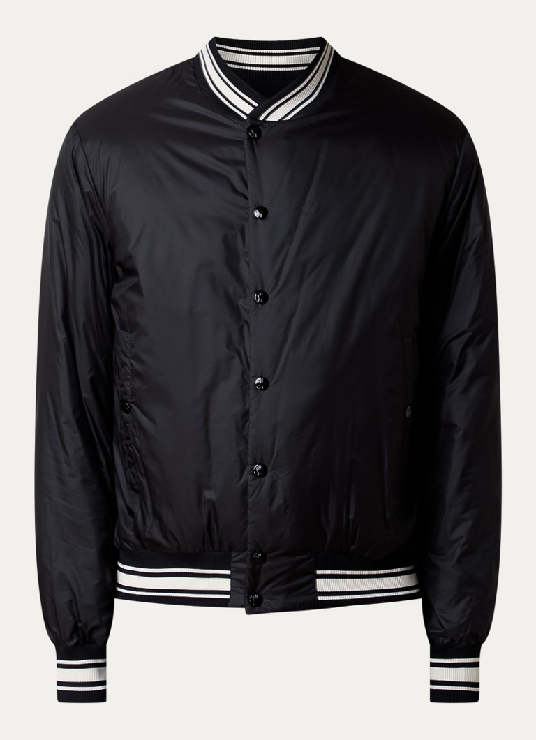 Moncler Heren Chevrerie gewatteerd bomberjack met donsvulling in de kleur Zwart, maat: 4/XL
