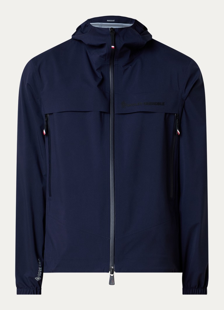 Moncler Heren Shipton Gore-Tex windjack met logoborduring en ritszakken in de kleur Donkerblauw, maat: 2/M