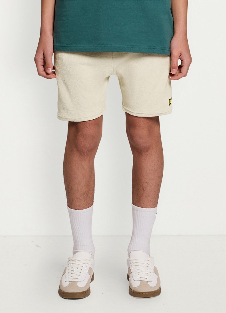 Lyle & Scott Jongens Straight fit korte broek van badstof met logo in de kleur Zand, maat: 14/15