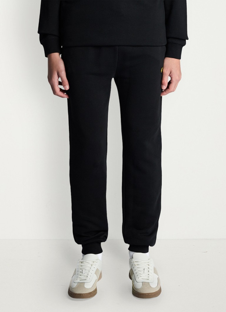 Lyle & Scott Jongens Tapered fit joggingbroek met logoborduring in de kleur Zwart, maat: 3-4Y