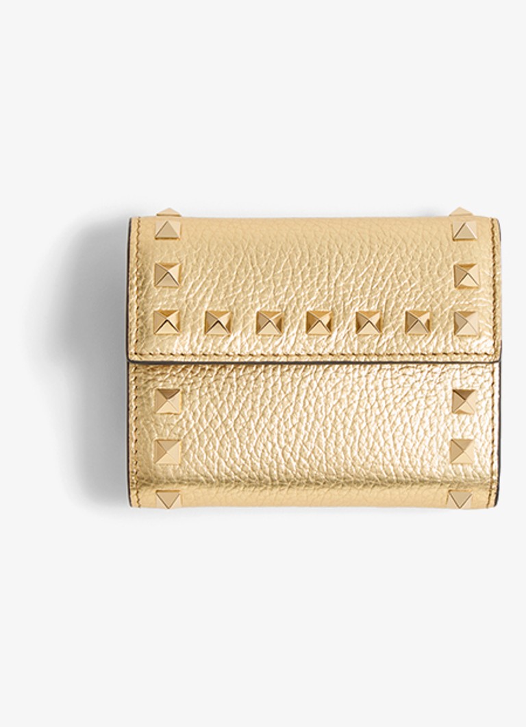 Valentino Garavani Dames Rockstud portemonnee van kalfsleer met metallic finish in de kleur Goud