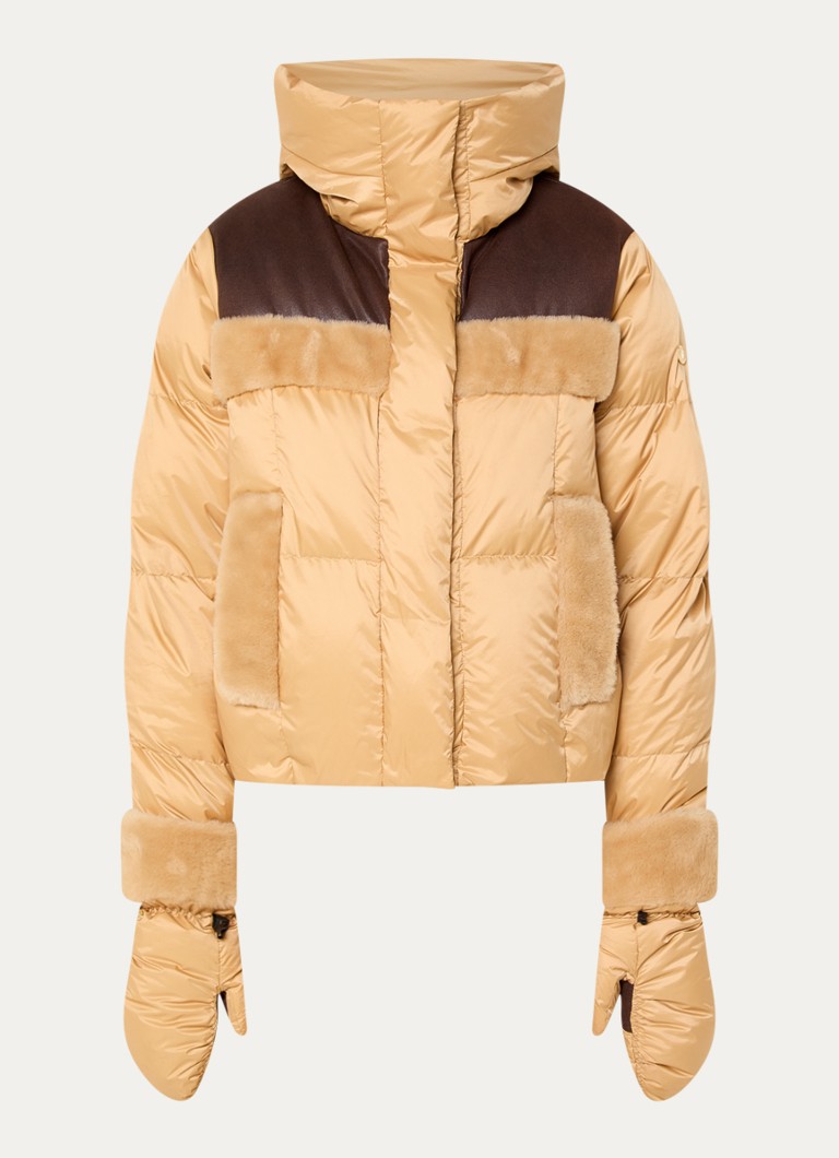 Goldbergh Dames Rin ski-jas met details van imitatiebont en capuchon in de kleur Camel, maat: 40