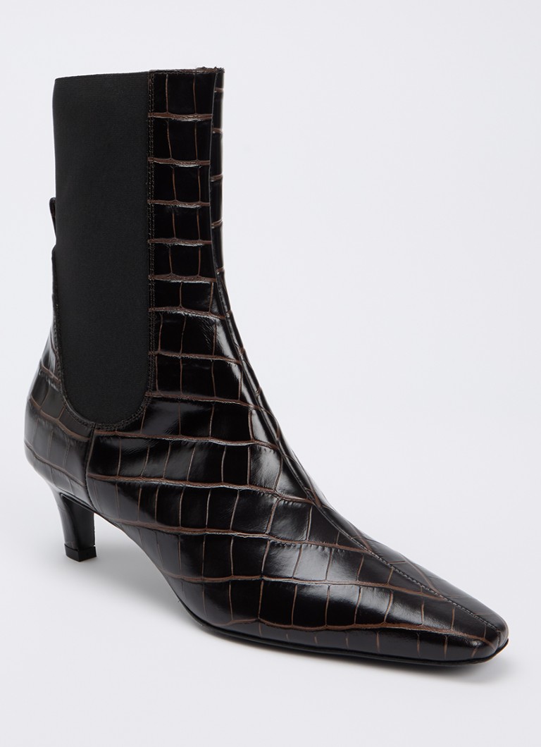 TOTEME Dames Enkellaarsje van leer met crocostructuur in de kleur Donkerbruin, maat: 40