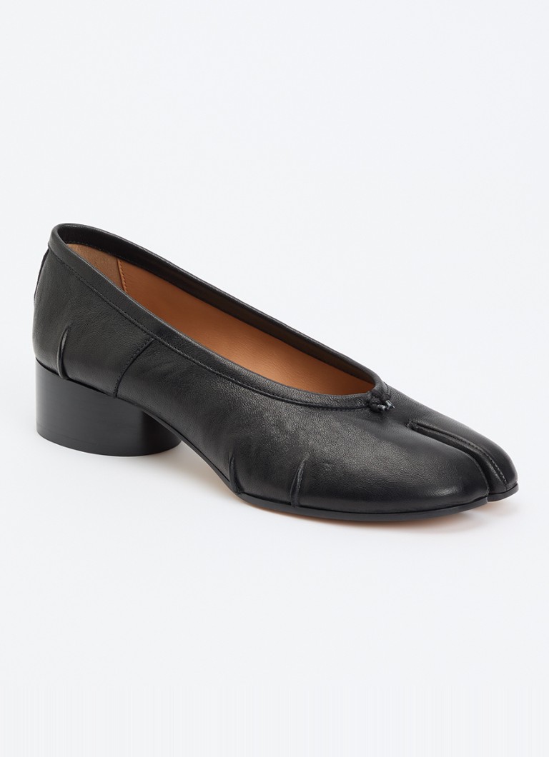 Maison Margiela Dames Tabi New ballerina van leer in de kleur Zwart, maat: 36