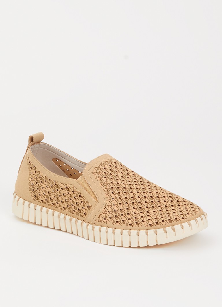 Ilse Jacobsen Heren Tulip slip-on met cut-out detail in de kleur Donkerbeige