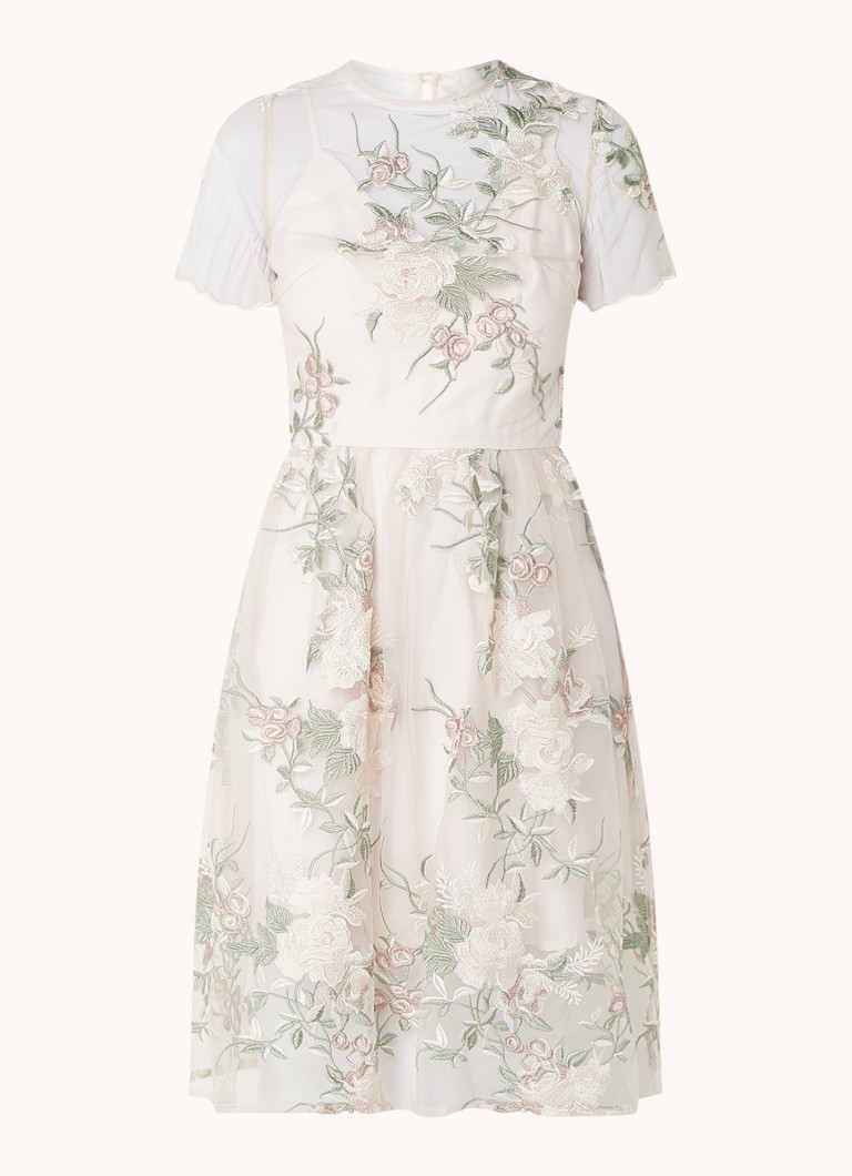 Chi Chi London Dames Floral Embroidered midi jurk van satijn met kant in de kleur Creme