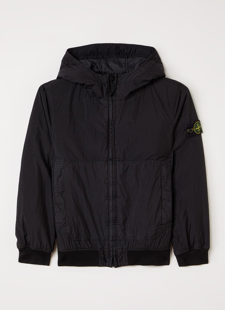Stone Island Jongens 00003 windjack met logo in de kleur Zwart, maat: 14J = 164