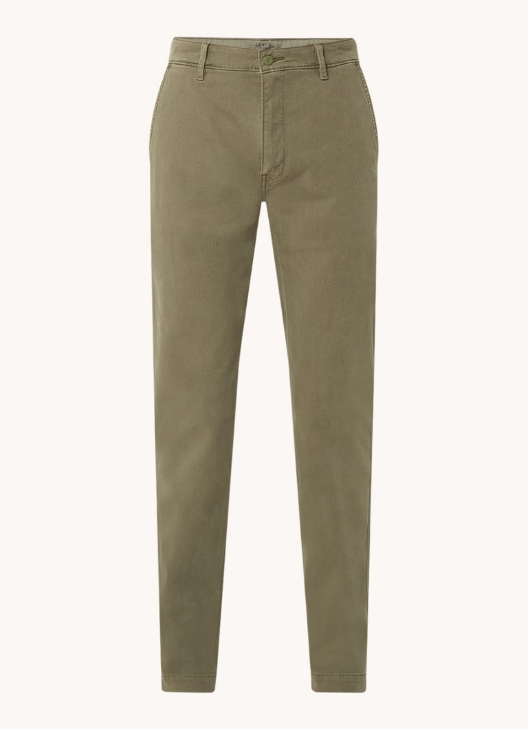 Levi's Heren Tapered fit chino met steekzakken in de kleur Olijfgroen