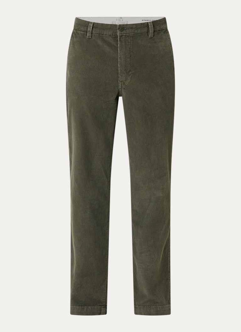 Levi's Heren Straight fit chino met steekzakken in de kleur Bronsgroen