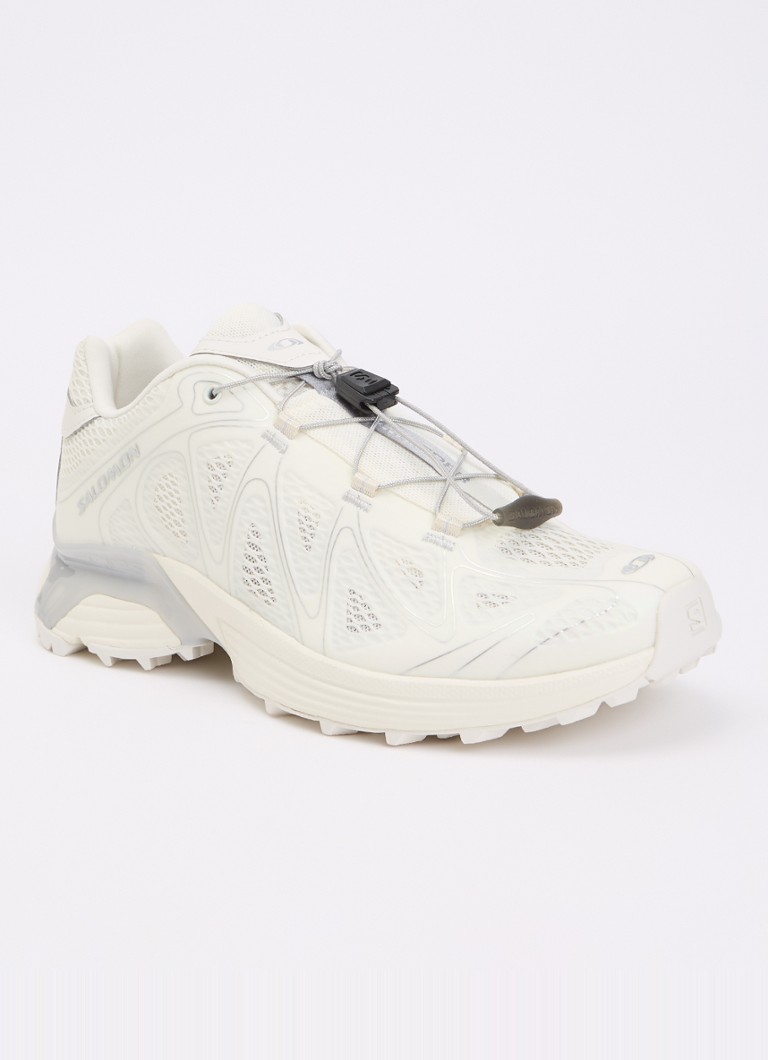 Salomon Dames XT-Whisper Void sneaker met metallic finish in de kleur Gebroken wit, maat: 36 2/3