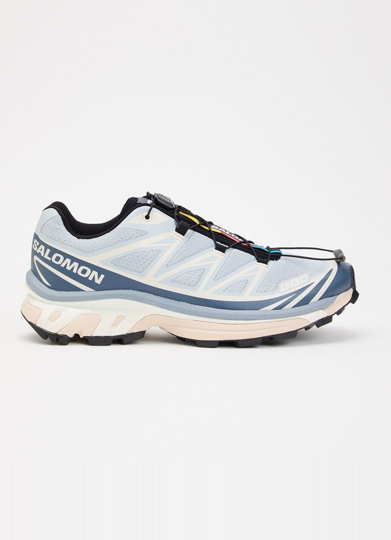 Salomon Dames XT-6 sneaker met mesh details in de kleur Lichtblauw, maat: 38