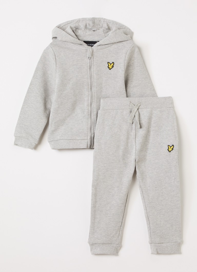Lyle & Scott Jongens Set van sweatvest en joggingbroek 2-delig in de kleur Lichtgrijs, maat: 12-18M