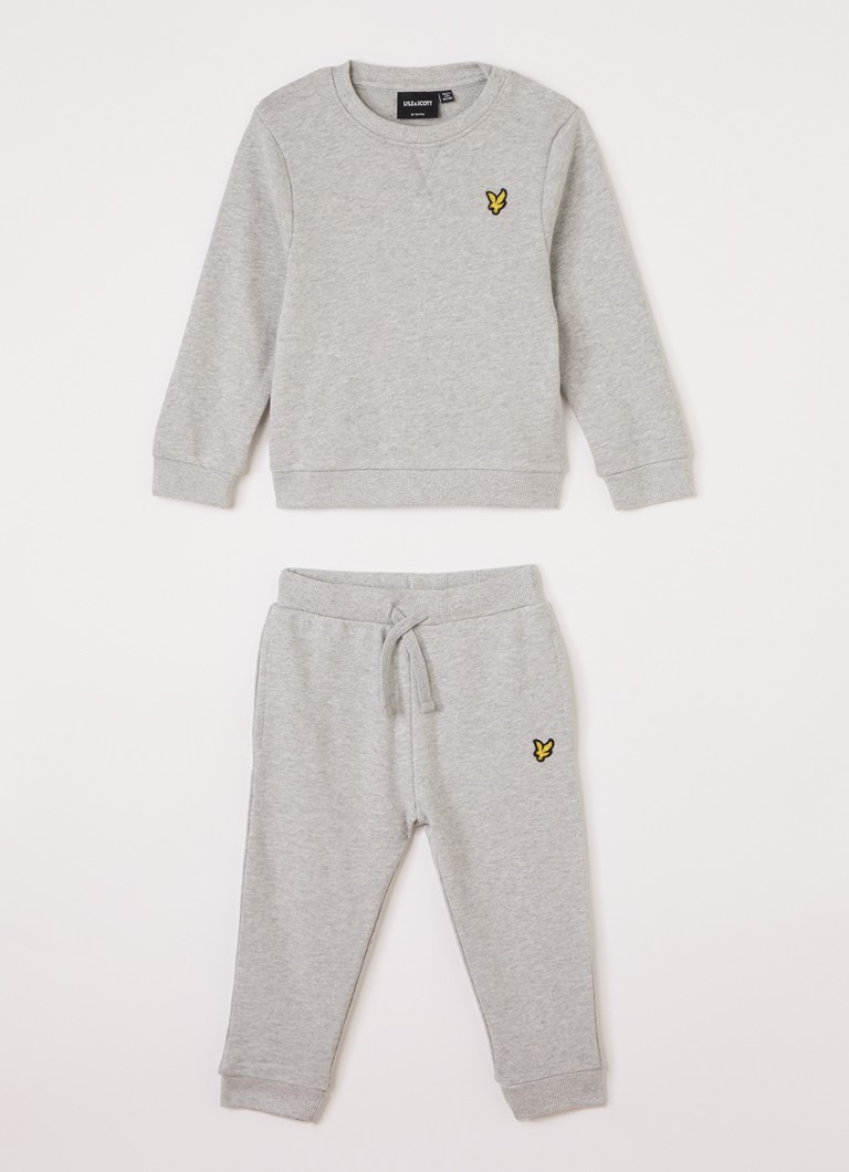 Lyle & Scott Jongens Set van sweater met joggingbroek 2-delig in de kleur Grijsmele, maat: 6M=68
