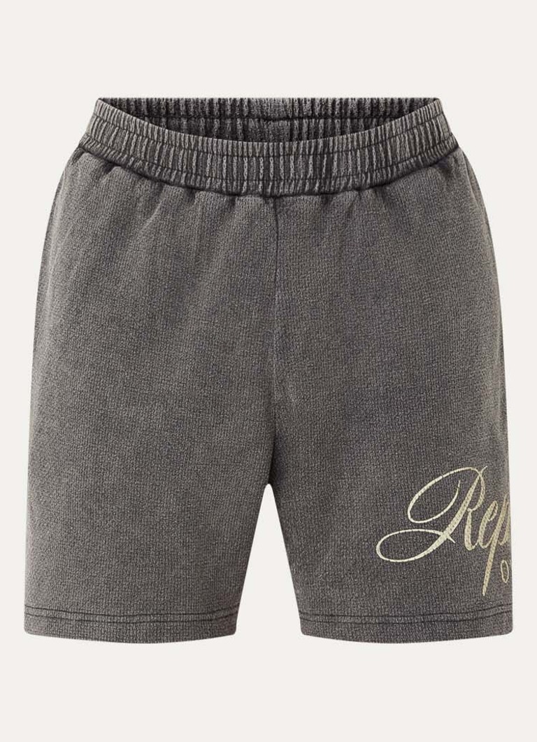 Represent Heren Script straight fit korte broek met logo in de kleur Grijs, maat: XL