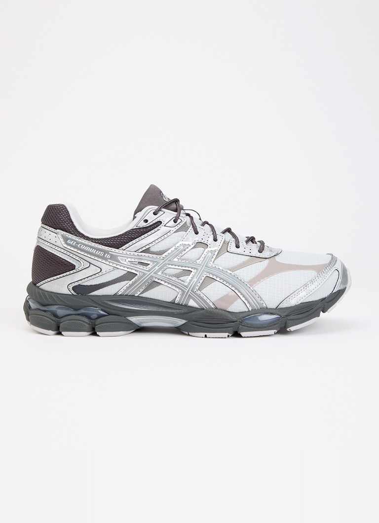ASICS Heren Gel-Cumulus 16 sneaker met mesh details in de kleur Lichtgrijs, maat: 44