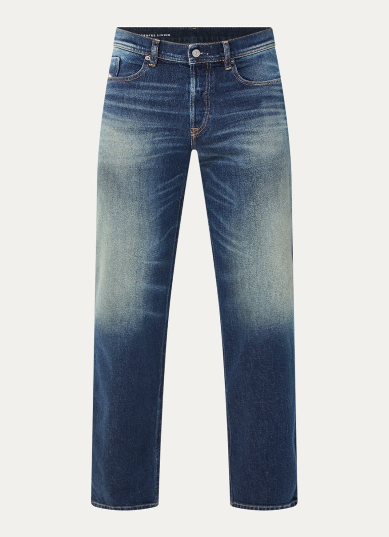 Diesel Heren 2023 D-Finitive slim fit jeans met donkere wassing in de kleur Indigo