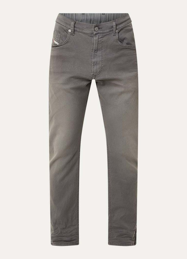 Diesel Heren 2032 D-Krooley-Bw Joggjeans® slim fit jeans met gekleurde wassing in de kleur Grijs