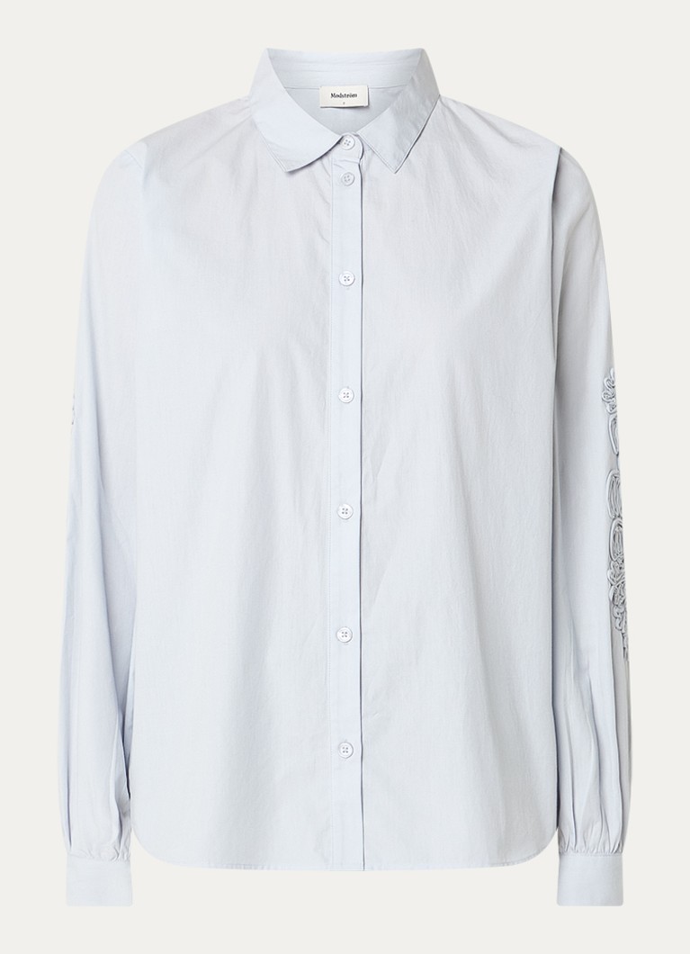 Modström Dames Columbus blouse met borduring in de kleur Lichtblauw