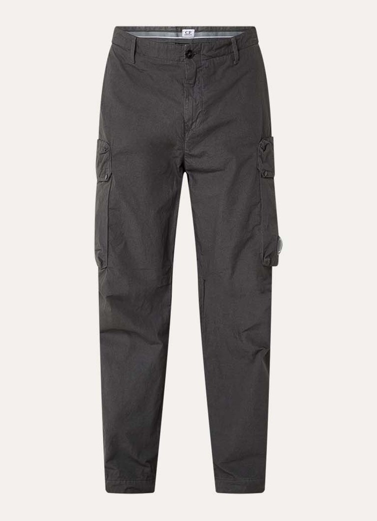 C.P. Company Heren Loose fit cargobroek met klepzakken in de kleur Donkergrijs, maat: 52