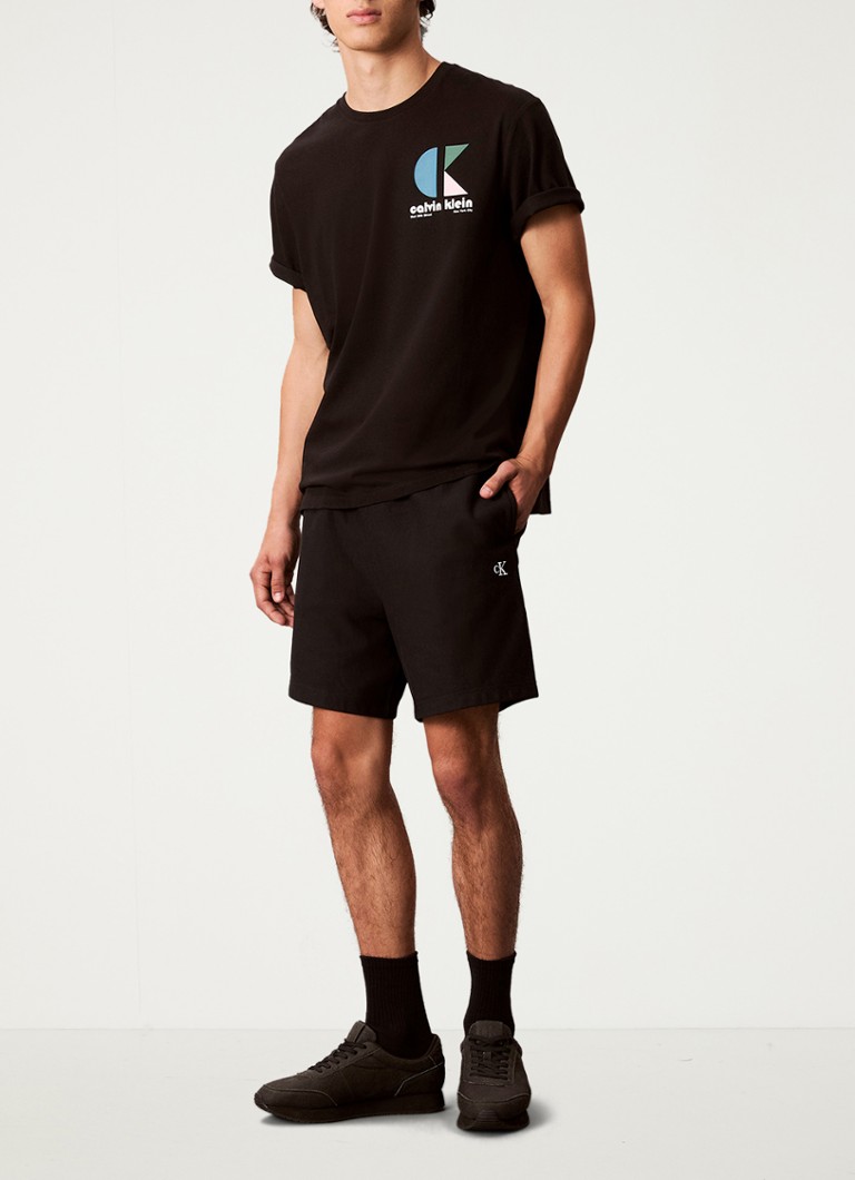 Calvin Klein Heren Premium Terry wide fit korte broek met steekzakken in de kleur Zwart