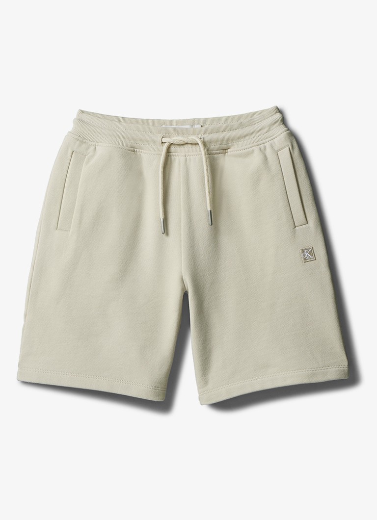 Calvin Klein Jongens Korte joggingbroek met logoborduring in de kleur Beige