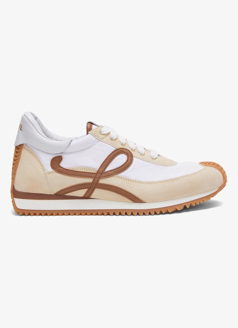 LOEWE Dames Flow Runner 2.0 sneaker van kalfsleer met kalfssuède details in de kleur Beige