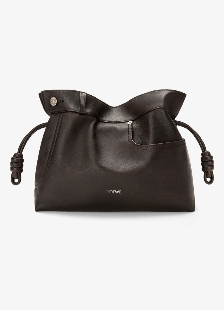 LOEWE Dames Flamenco Panta M clutch van kalfsleer in de kleur Donkerbruin