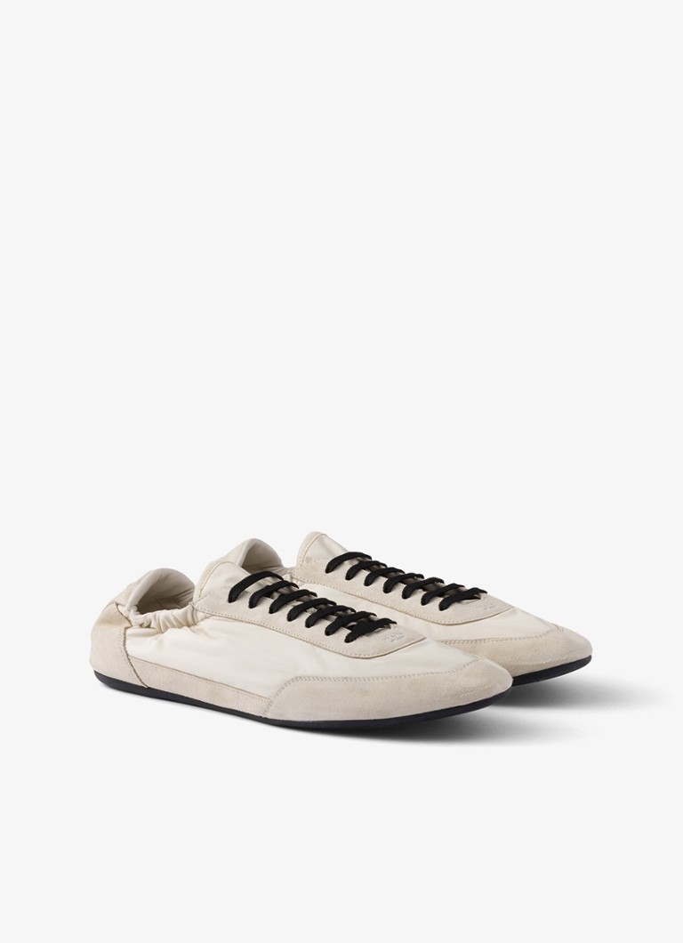 Prada Heren Collapse Re-Nylon sneaker met suède details in de kleur Beige