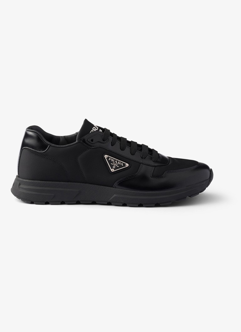 Prada Heren Prax Re-Nylon sneaker met leren details in de kleur Zwart