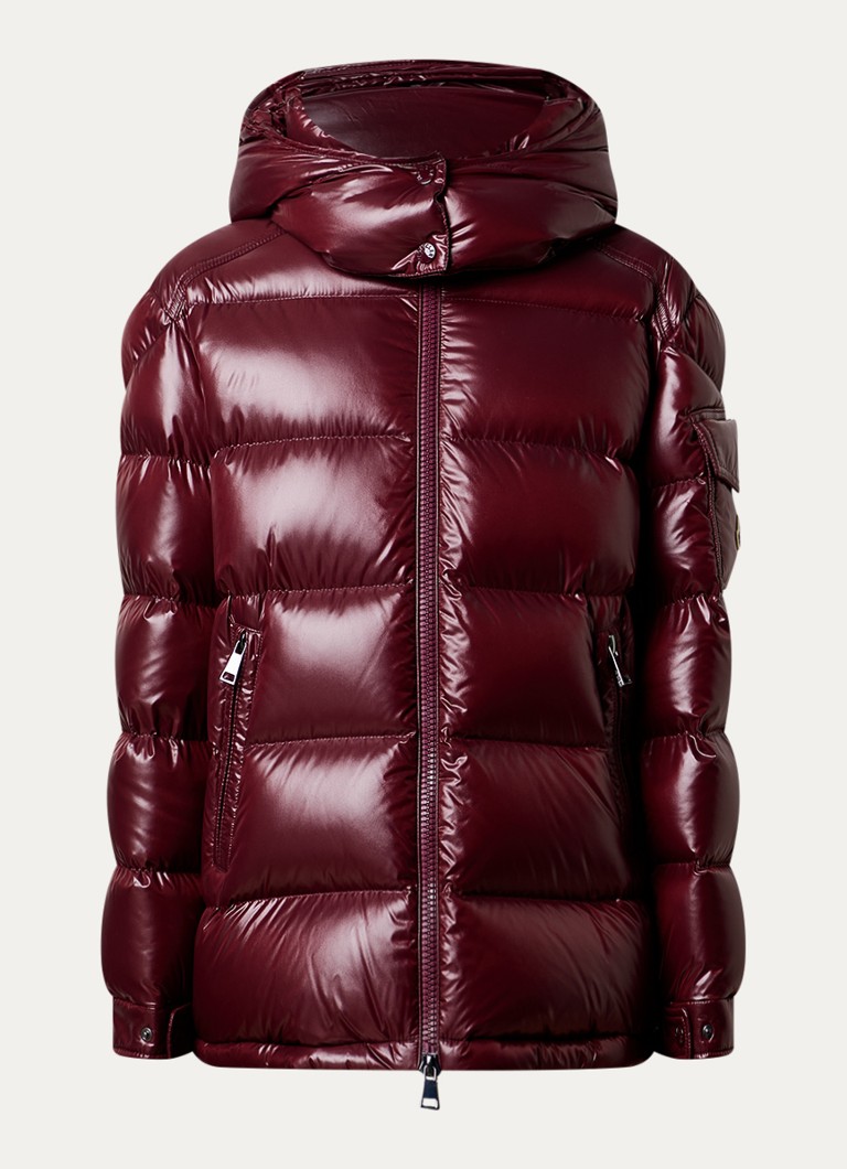 Moncler Dames Maire puffer jack met donsvulling en afneembare capuchon in de kleur Bordeauxrood, maat: M