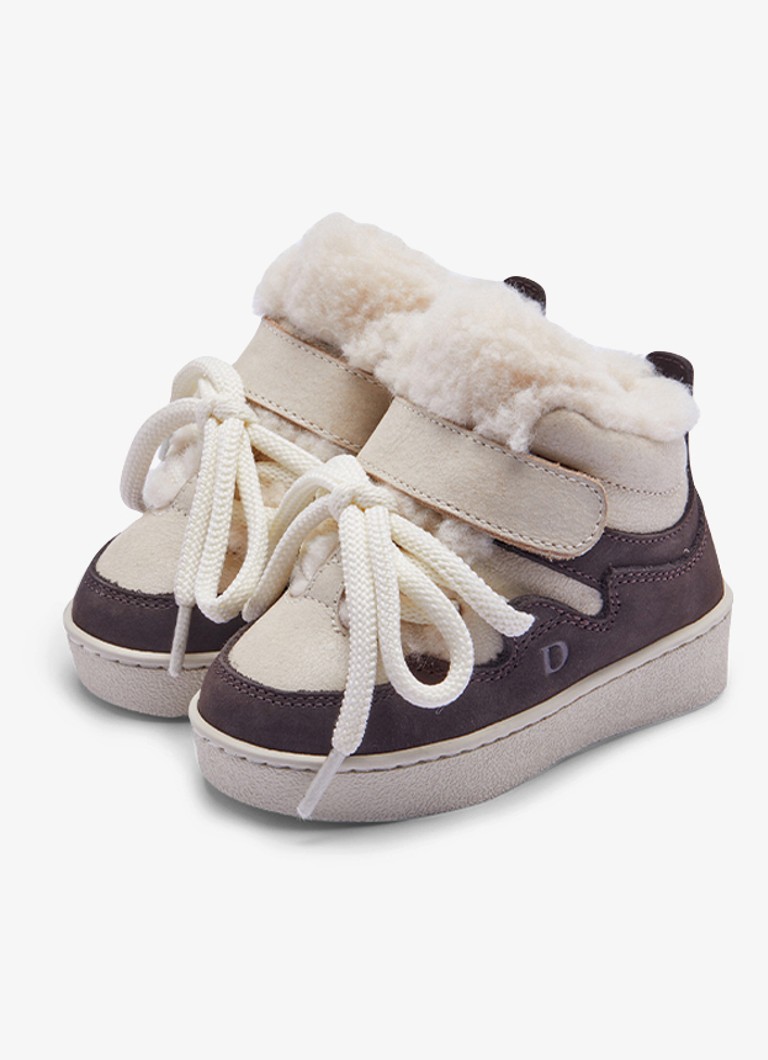 Donsje Amsterdam Jongens Kicco sneakers met bont in de kleur Donkerbruin, maat: 22