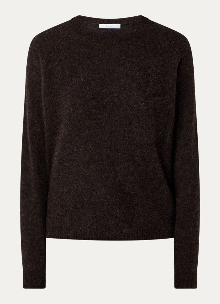 By-bar Dames Polly fijngebreide trui in alpaca wolblend met ronde hals in de kleur Donkerbruin, maat: M