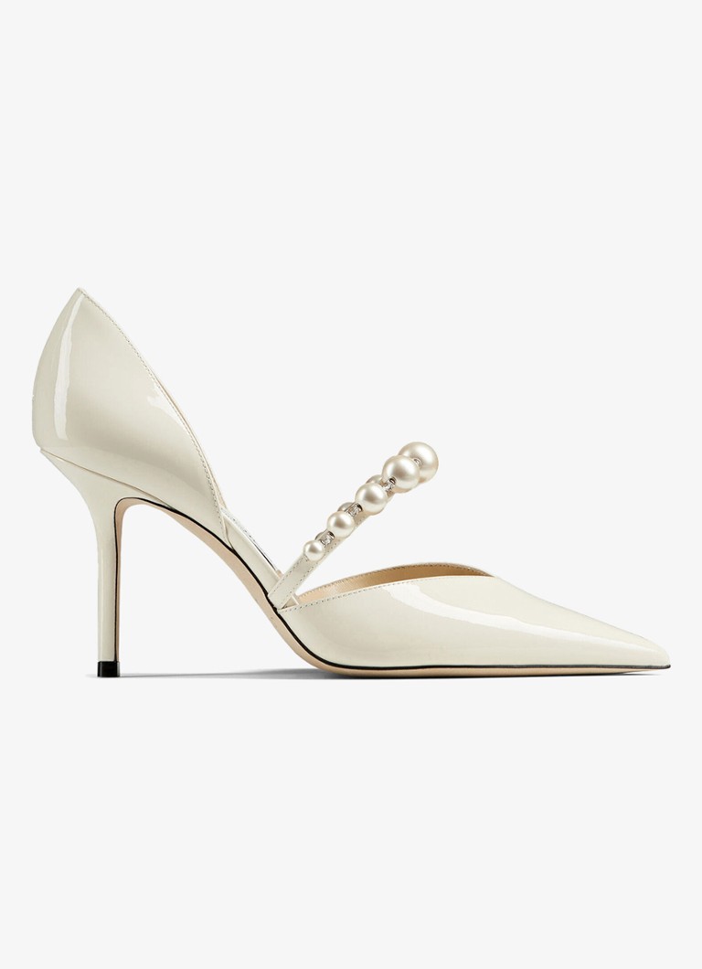 Jimmy Choo - Aurelie 85 pump van lakleer met imitatieparels - Wit