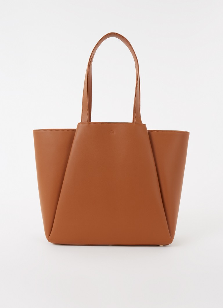 KAAI - Pyramid schoudertas van leer met 15 inch laptopvak - Cognac