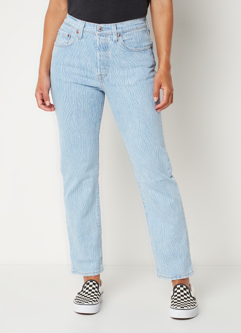 of Zijdelings grot Levi's 501 high waist straight leg cropped jeans met print • Indigo • de Bijenkorf of Zijdelings grot Levi's 501 high waist straight leg cropped jeans met print • Indigo • de Bijenkorf