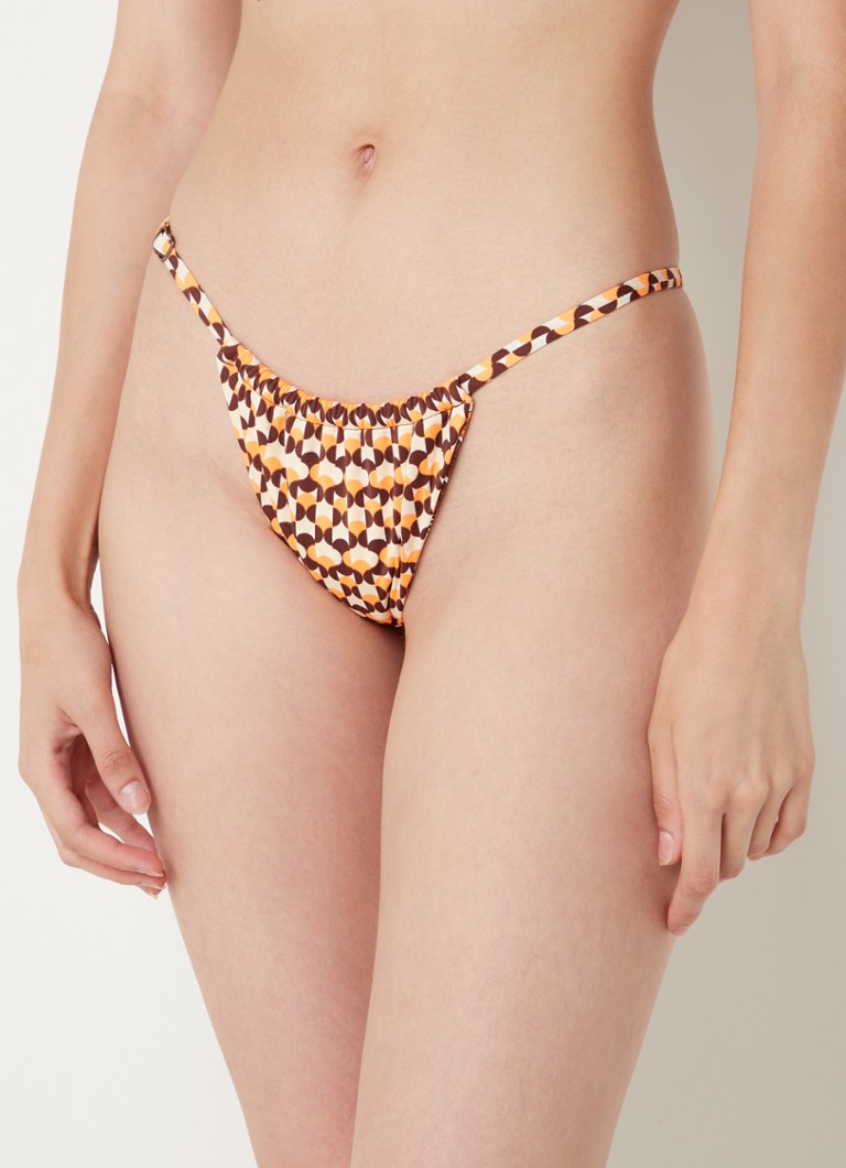 MAAJI - Boho Geo Frisky reversible brazilian bikinislip met print - Bruin
