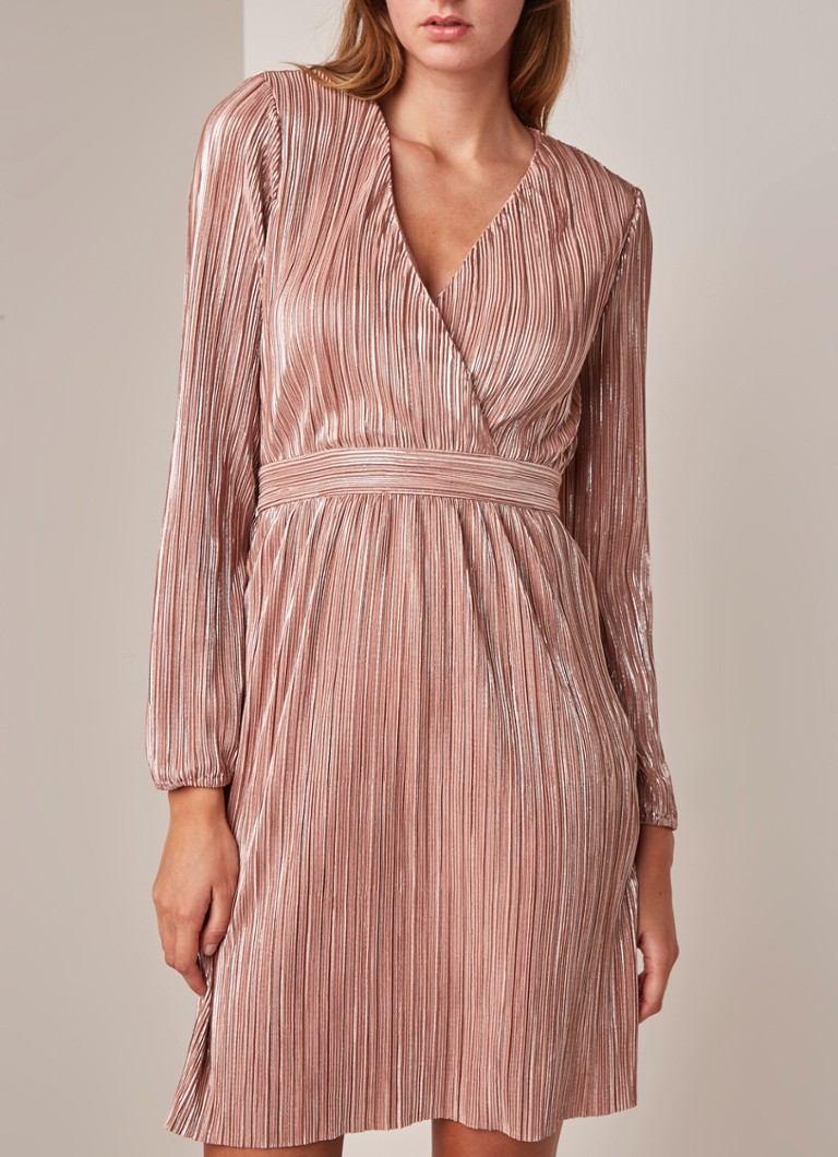 Maje - Rixo midi-jurk met V-hals en ribstructuur - Lichtroze