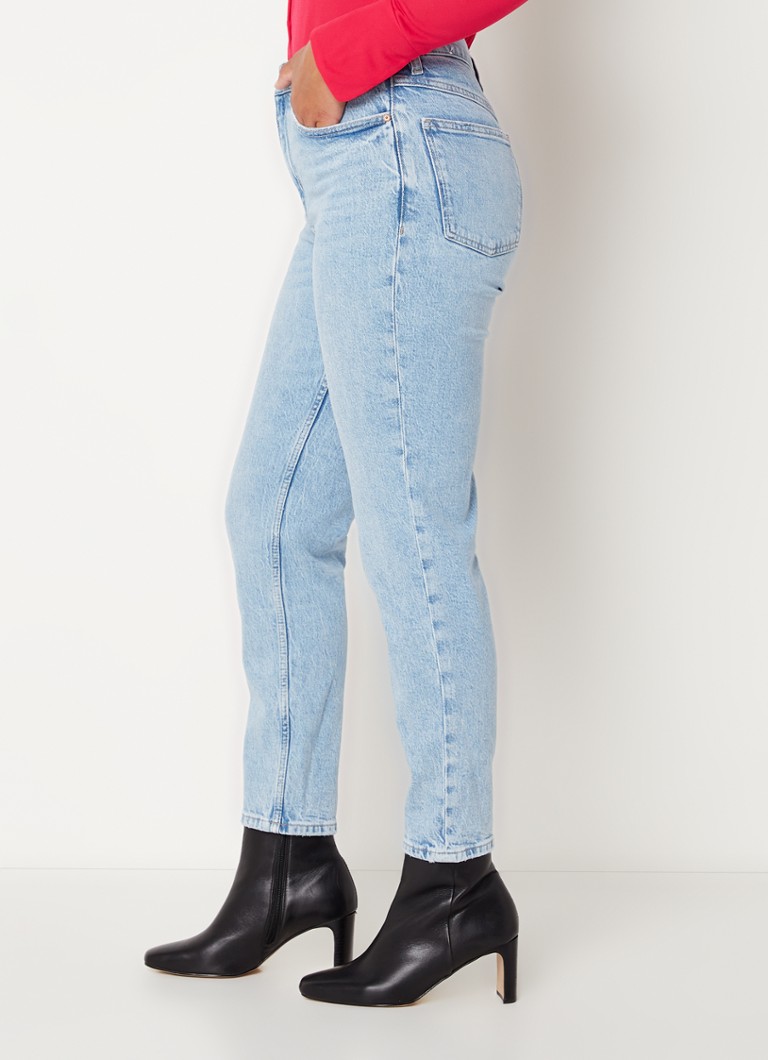 De Bijenkorf Dames Kleding Broeken & Jeans Jeans High Waisted Jeans Newmom high waist tapered cropped mom jeans met gekleurde wassing 