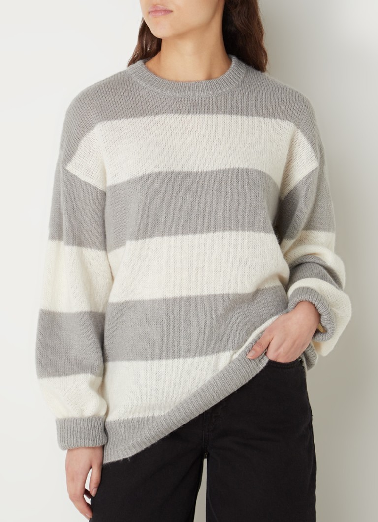 NA-KD - Fijngebreide trui in alpaca wolblend met ronde hals - Multicolor