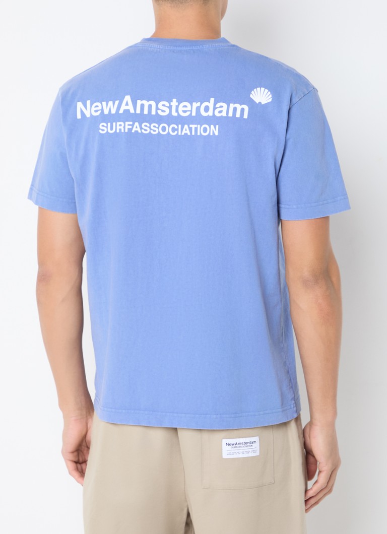 New Amsterdam Surf Association - T-shirt met logo- en backprint - Blauw