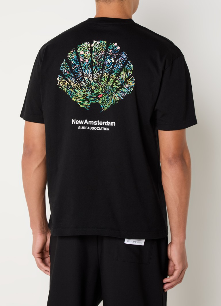 New Amsterdam Surf Association - Tall Grass T-shirt met logo- en backprint - Zwart