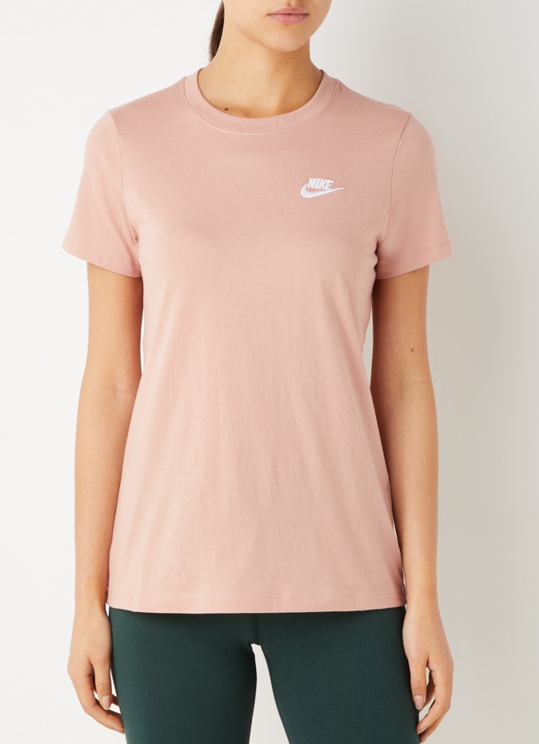 Observatorium automaat Polijsten Nike Club T-shirt met logoborduring • Oudroze • de Bijenkorf