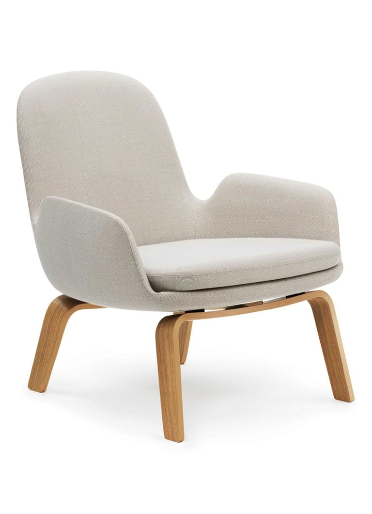 Normann Copenhagen - Era Lounge Chair Low loungestoel met eiken onderstel - Wit