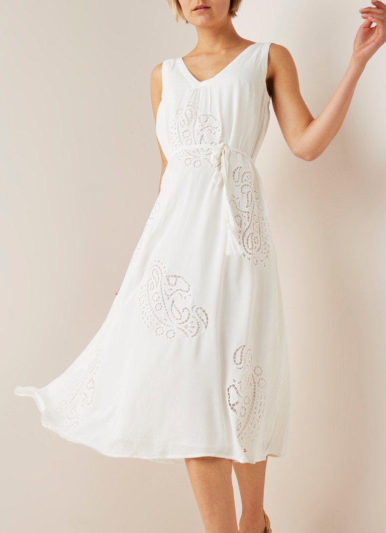 Phase Eight - Esmae midi-jurk van crêpe met broderie en strikceintuur - Wit