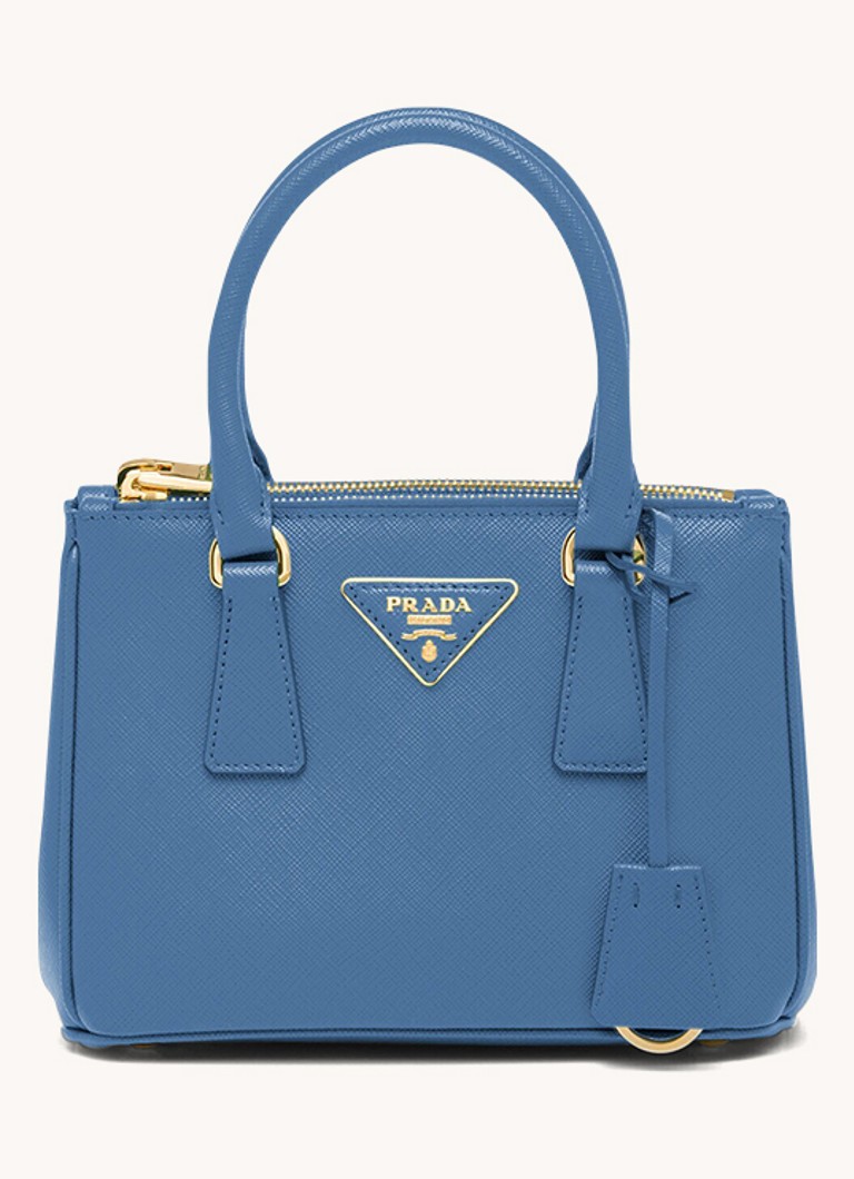 Coach Cassie handtas van leer met logoprint • Bruin • de Bijenkorf Coach Cassie handtas van leer met logoprint • Bruin • de Bijenkorf