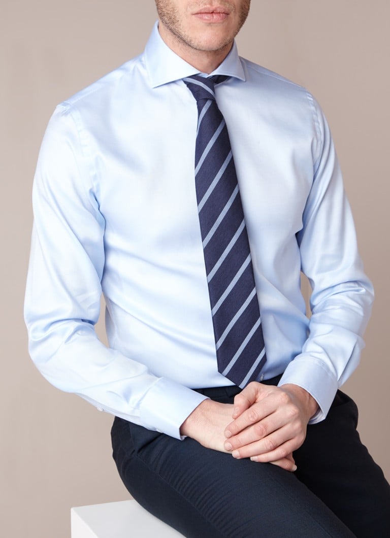Profuomo - Strijkvrij slim fit overhemd met fijn streepprint - Lichtblauw